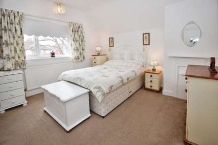 New Chester Road, Bromborough, Image 11