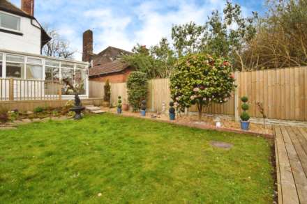 New Chester Road, Bromborough, Image 17