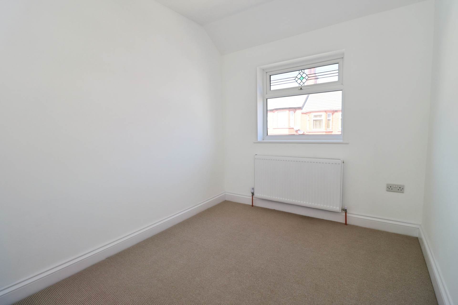 Quarry Road East, Wirral, Image 12