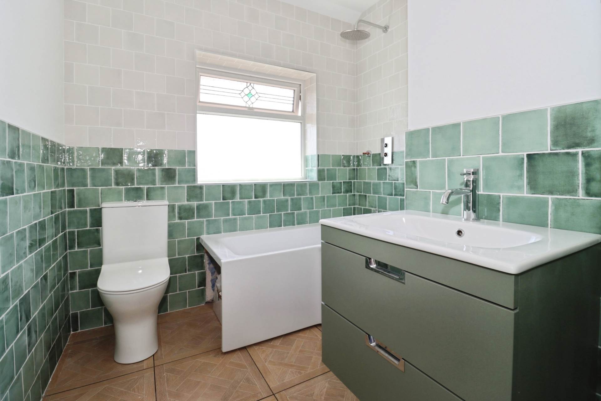 Quarry Road East, Wirral, Image 3