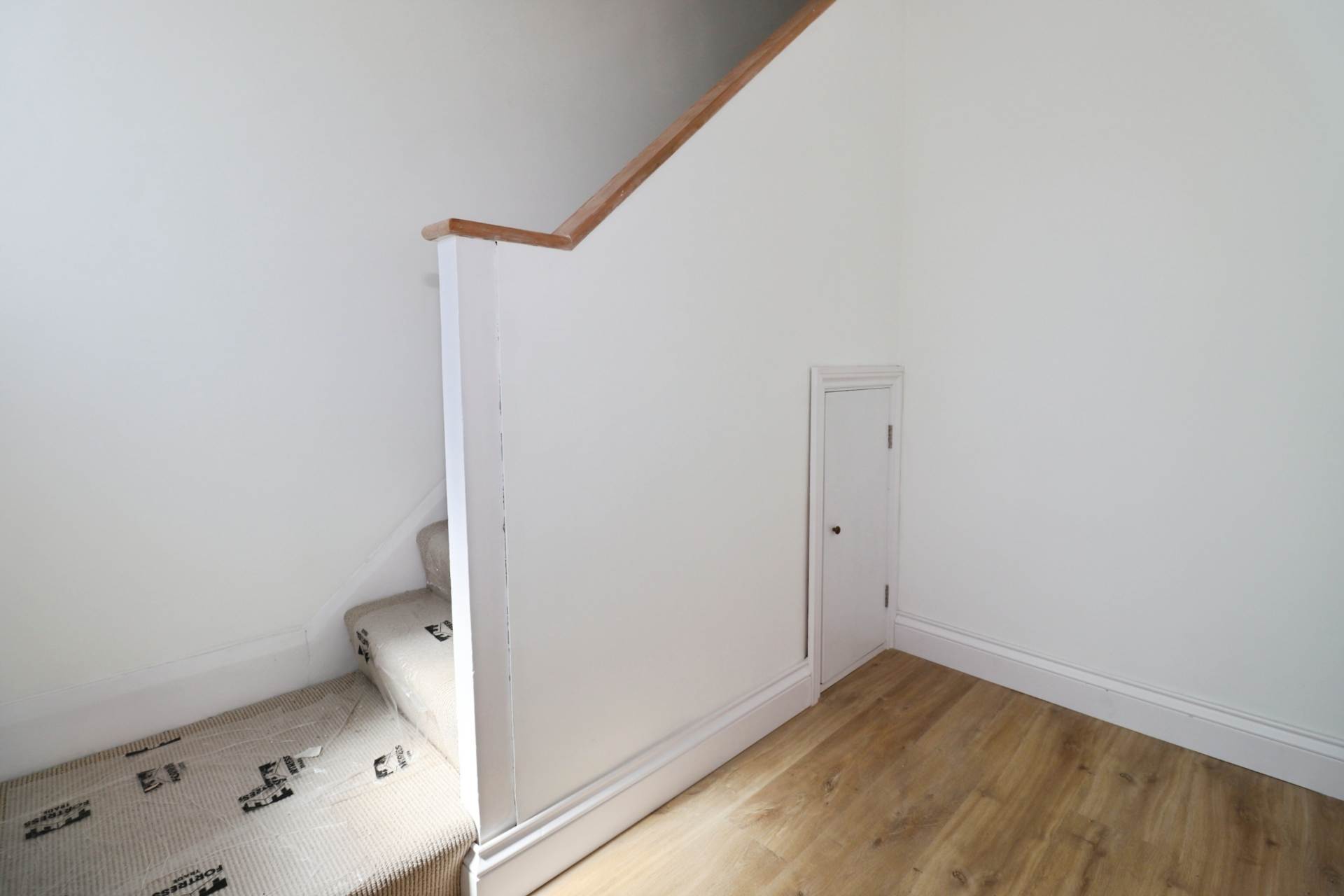 Quarry Road East, Wirral, Image 5