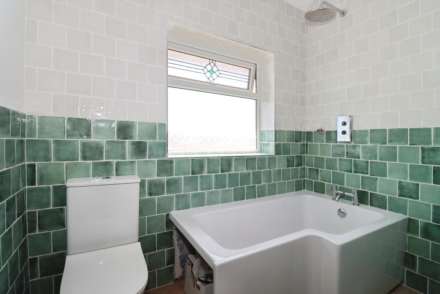 Quarry Road East, Wirral, Image 13