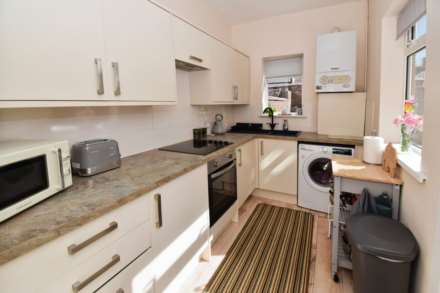 Erfurt Avenue, Bebington, Image 12
