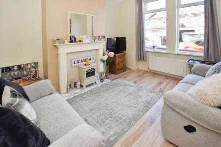 Erfurt Avenue, Bebington, Image 2