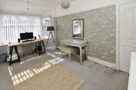 Kingswood Boulevard, Bebington, Image 22