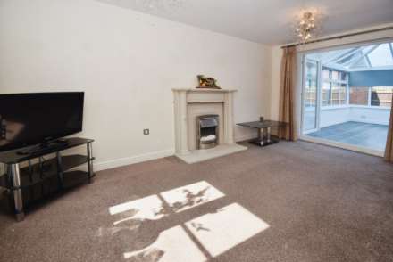 Hesketh Way, Bromborough, Image 6