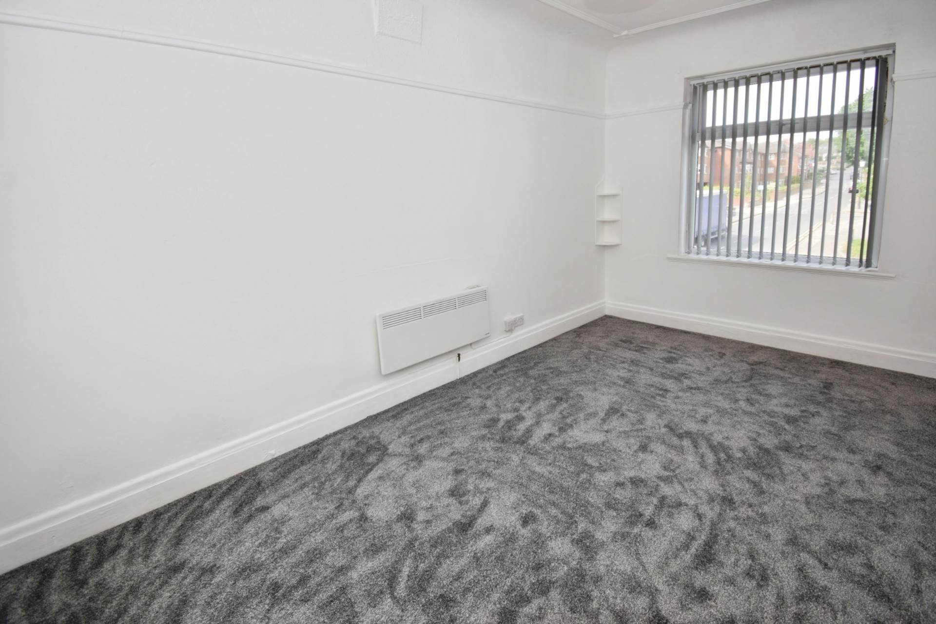 Teehey Lane, Higher Bebington, Image 13