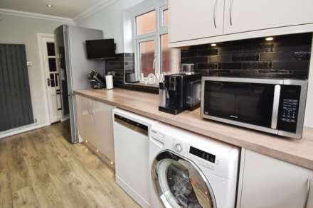 Queens Drive, Prenton, Image 12