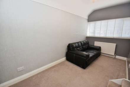 Kirkway, Bebington, Image 11