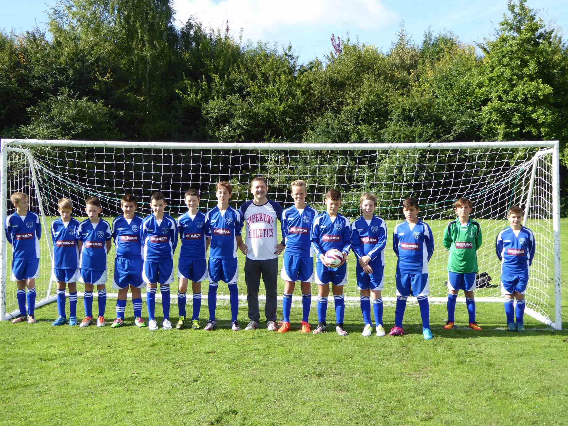 Winterbrook sponsor Cholsey Bluebirds Under 13`s football team