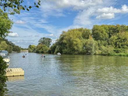Chalmore Gardens, Wallingford, Image 12