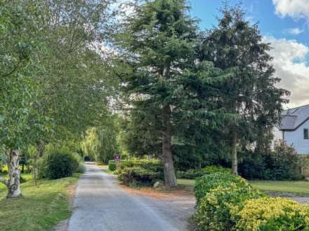 Chalmore Gardens, Wallingford, Image 2