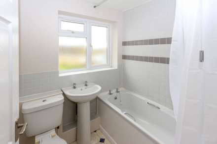 Kennedy Crescent, Cholsey, Image 8
