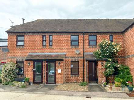 Property For Rent Wood Street, Wallingford