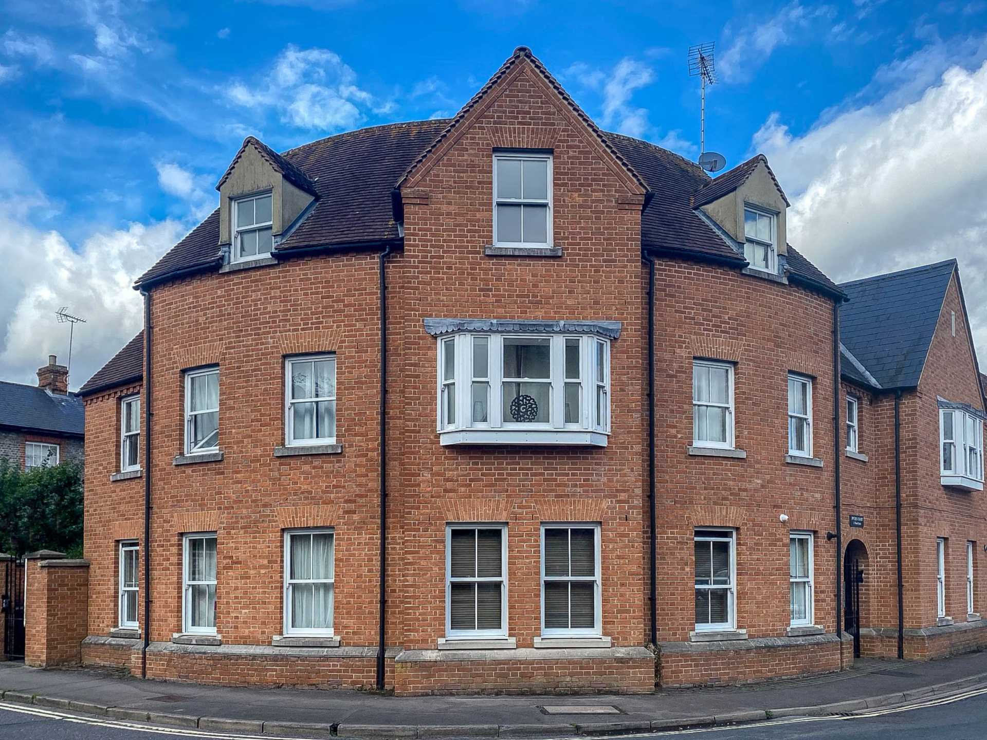 Spyers Court, Wallingford, Image 1