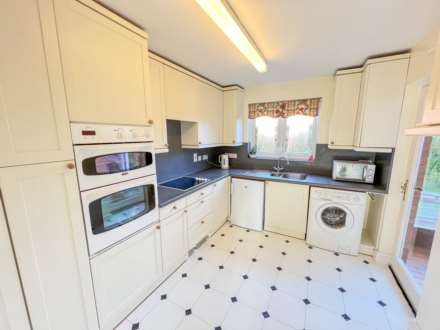 St. Lucians Lane, Wallingford, Image 5