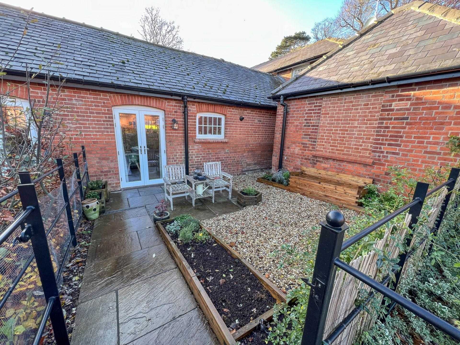 Ratcliffe Court, Cholsey, Image 1