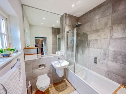 Ratcliffe Court, Cholsey, Image 6