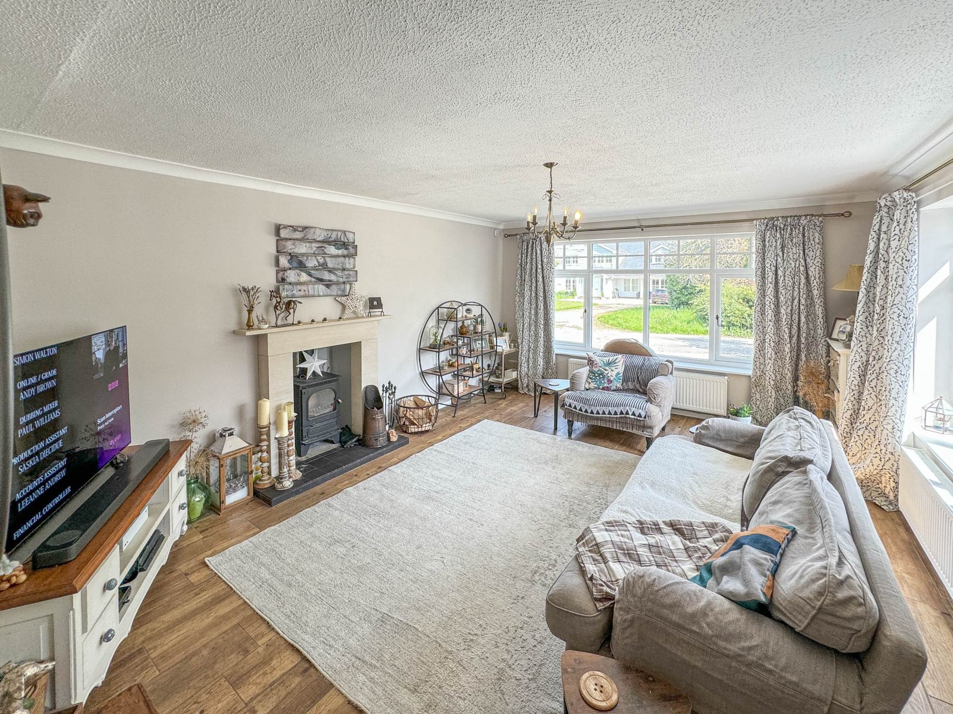 Court Drive, Shillingford, Image 5