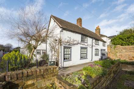 4 Bedroom Cottage, Church Lane