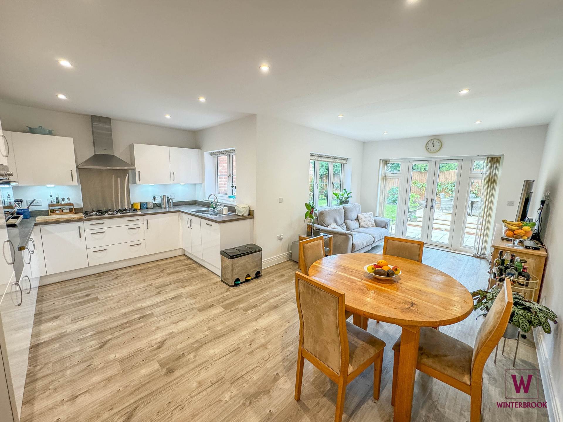 Mondays Field, Benson, Image 4