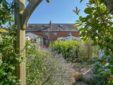 Henley Road, Shillingford, Image 16