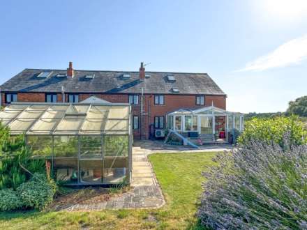 Henley Road, Shillingford, Image 18
