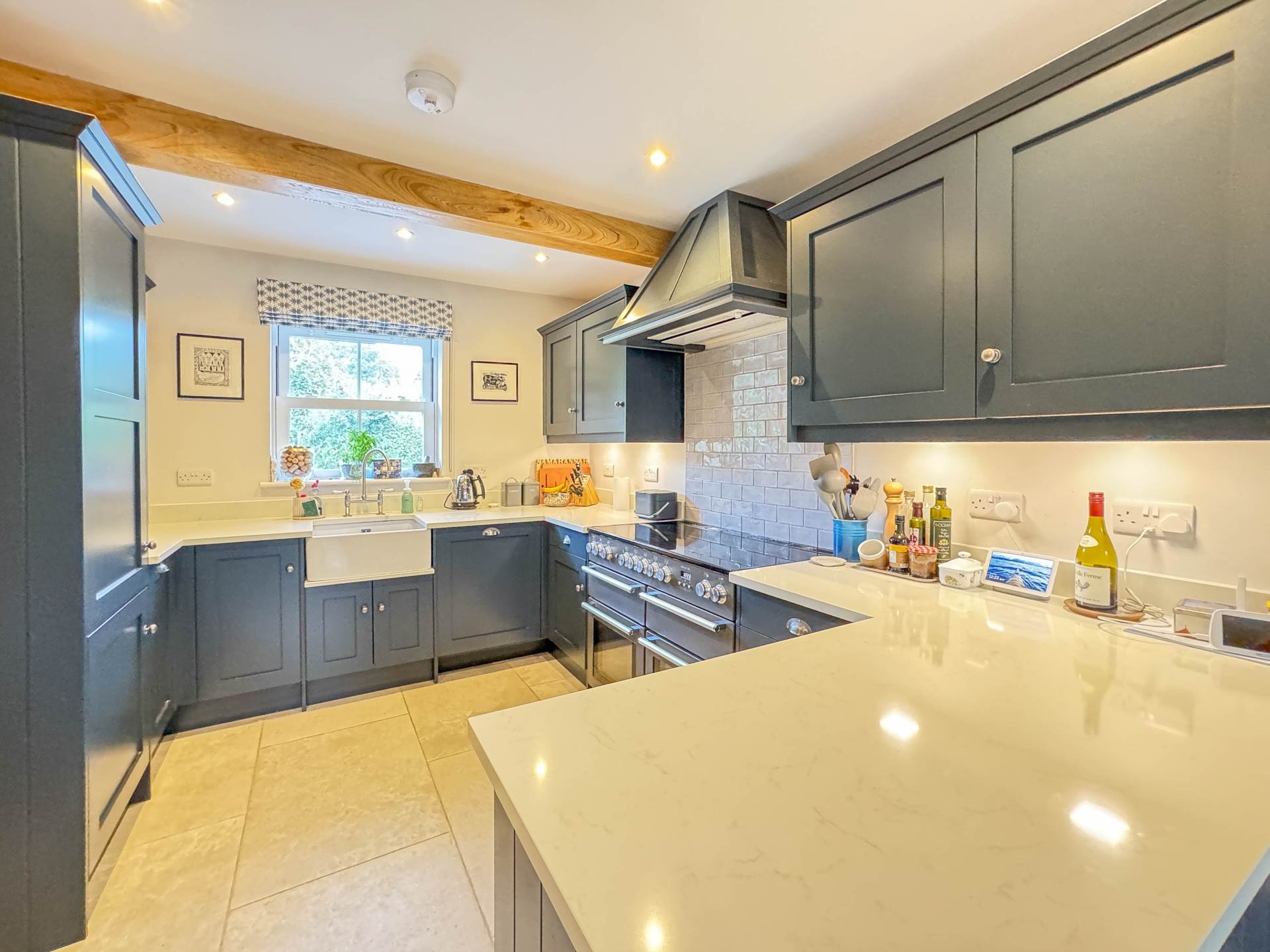 Kite Cottage, High Road, Brightwell, Image 8