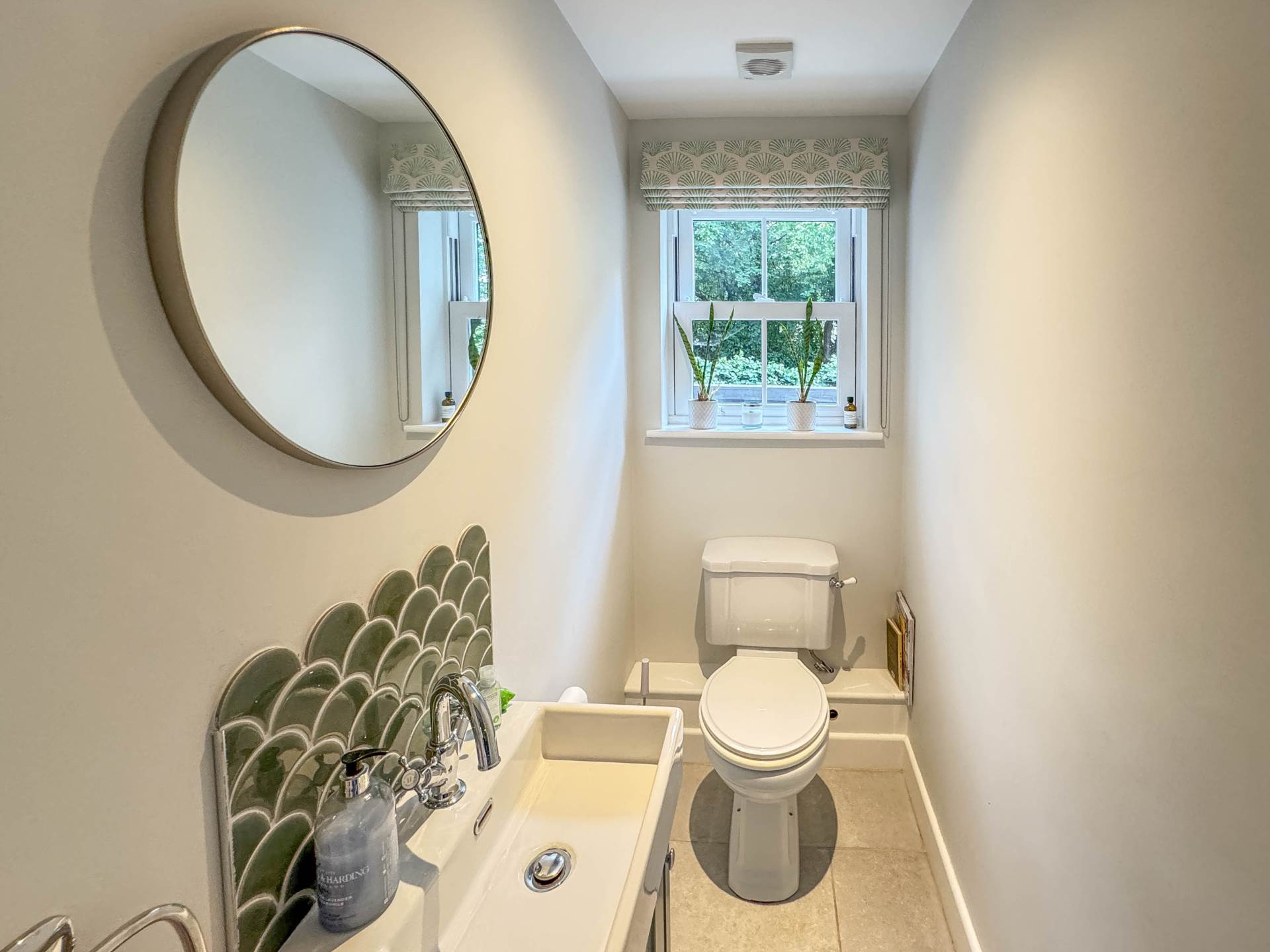 Kite Cottage, High Road, Brightwell, Image 9