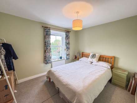 Kite Cottage, High Road, Brightwell, Image 15