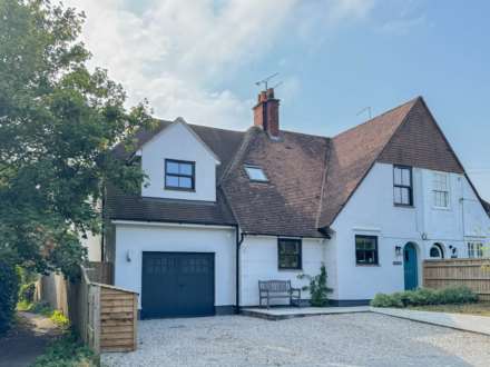 Kite Cottage, High Road, Brightwell, Image 21
