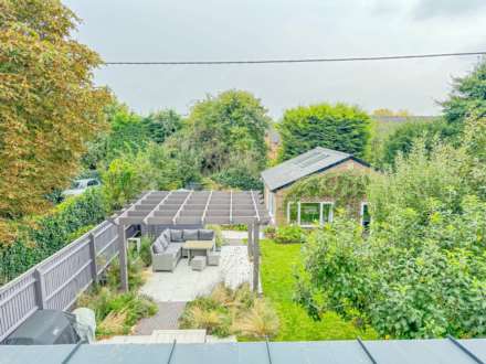 Kite Cottage, High Road, Brightwell, Image 25