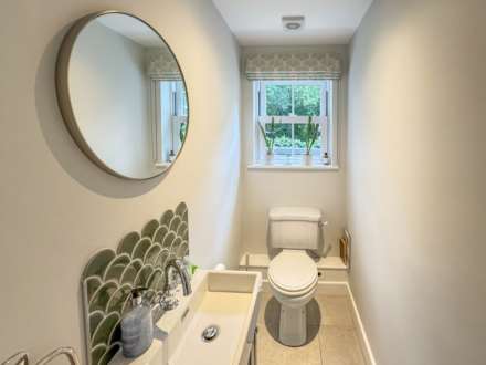 Kite Cottage, High Road, Brightwell, Image 9