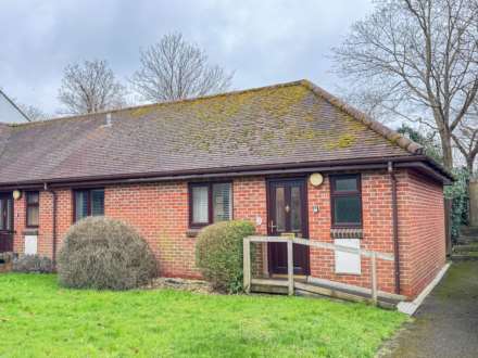 St. Rualds Close, Wallingford, Image 1