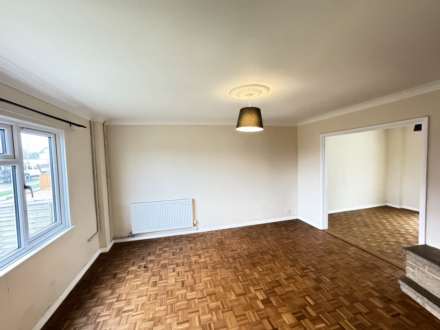 Buckthorne Lane, Cholsey, Image 4