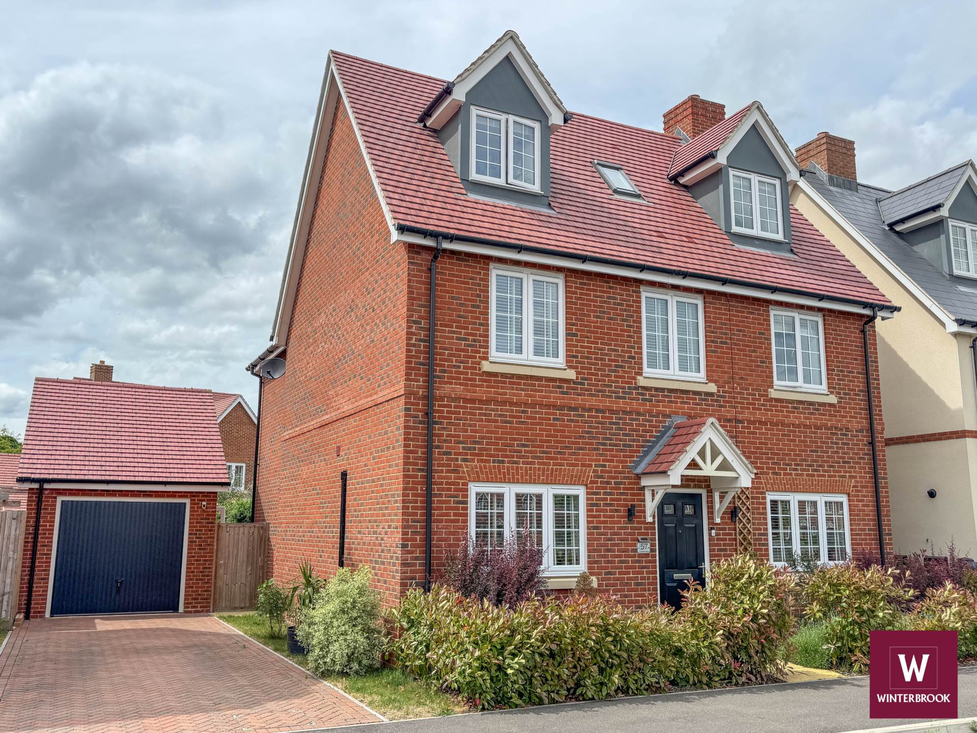 Elizabeth Road, Mongewell, Image 1