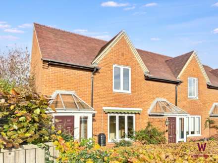 St. Lucians Lane, Wallingford, Image 1