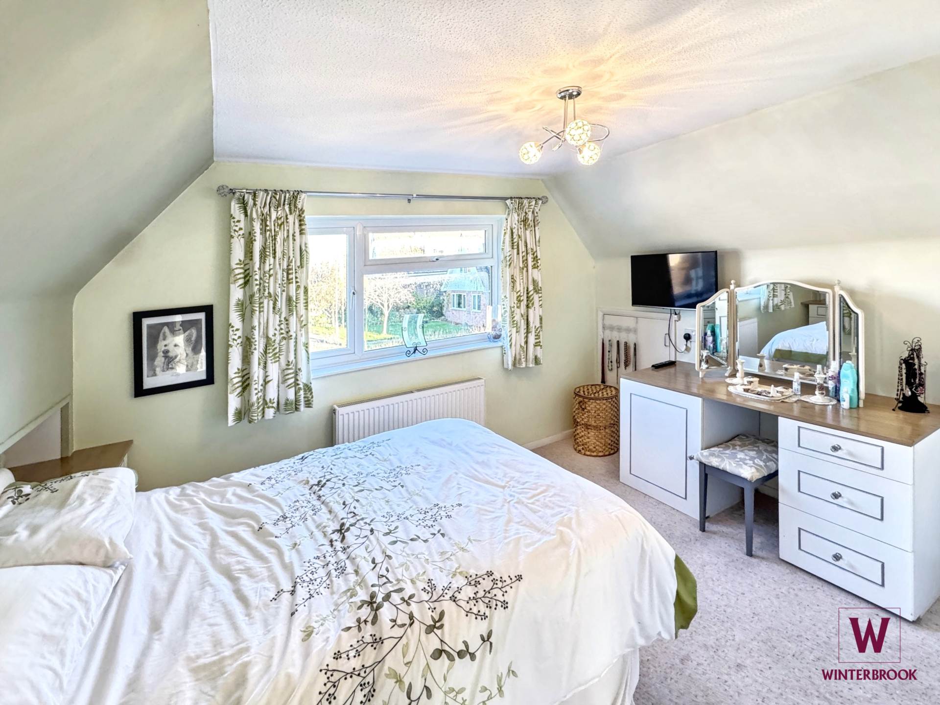 Castle Close, Benson, Image 11