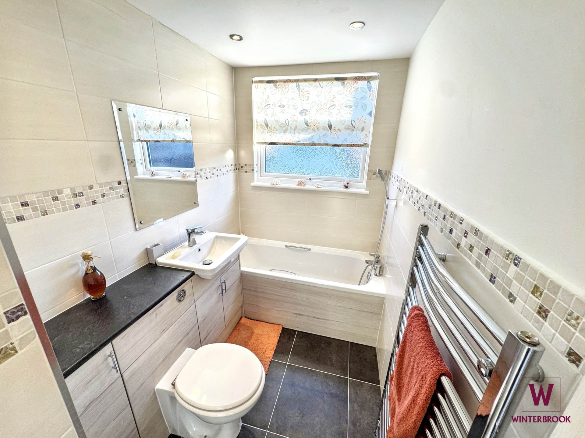 Castle Close, Benson, Image 13