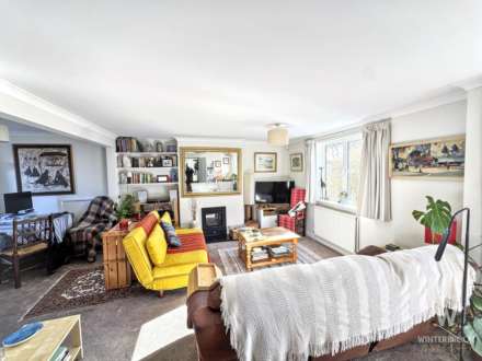 The Green North, Warborough, Image 4