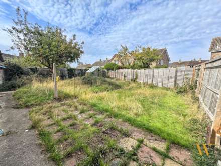 Rumbolds Close, Benson, Image 9