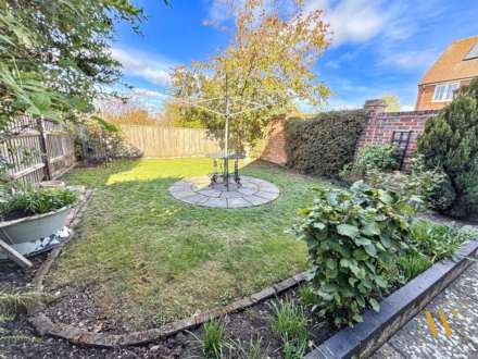 Millar Close, Benson, Image 13
