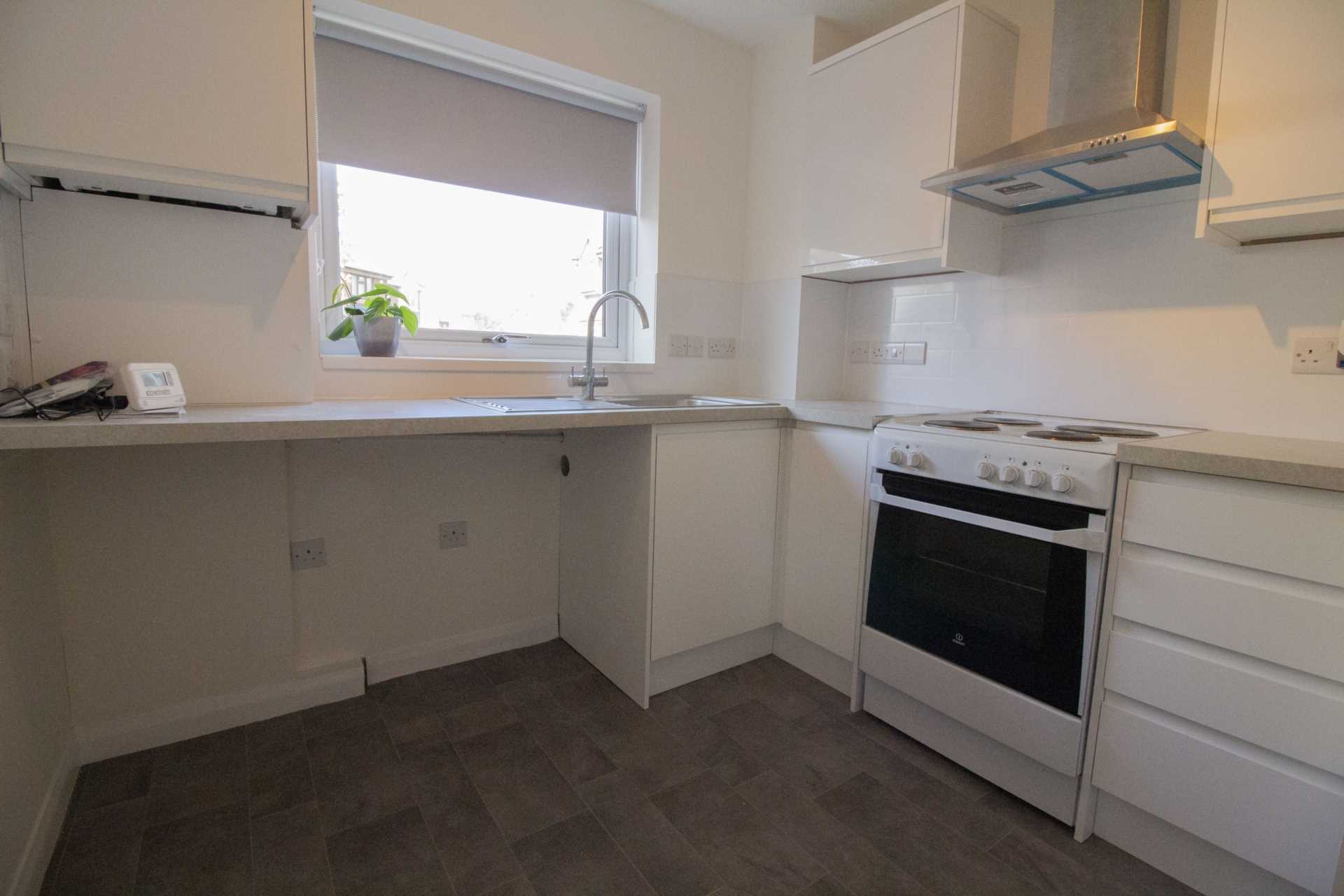 Croscombe Gardens, Frome, Image 3