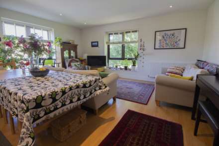 Apartment   Acacia View    Forest Rd Frome, Frome, Image 4