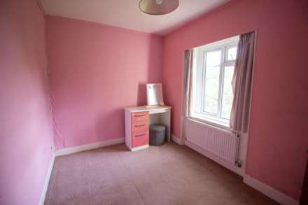 Langham Place, Rode, Image 16