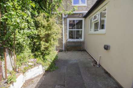 Trinity Street, Frome, Image 24
