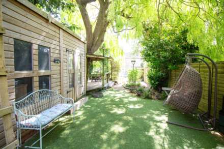 Long Ground, Frome, Image 9