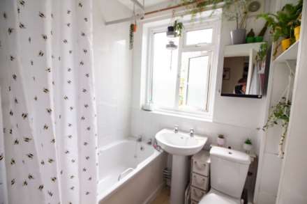 Coronation Road, Frome, Image 8