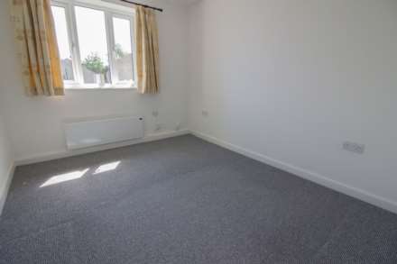 Knights Court, Frome, Image 4