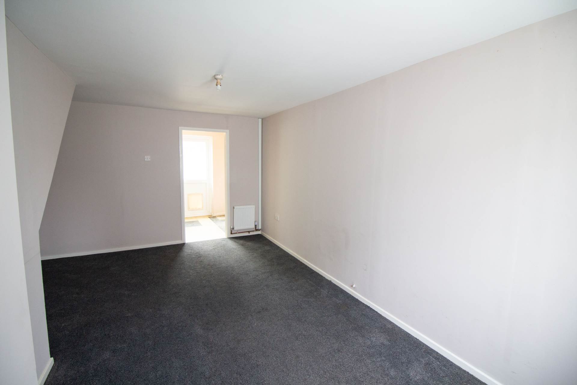 Chaffinch Avenue, Frome, Image 3